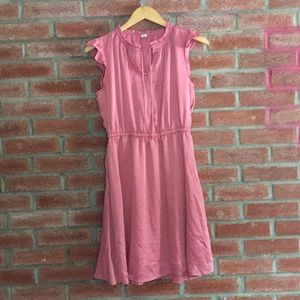 Old Navy rose flutter sleeve dress